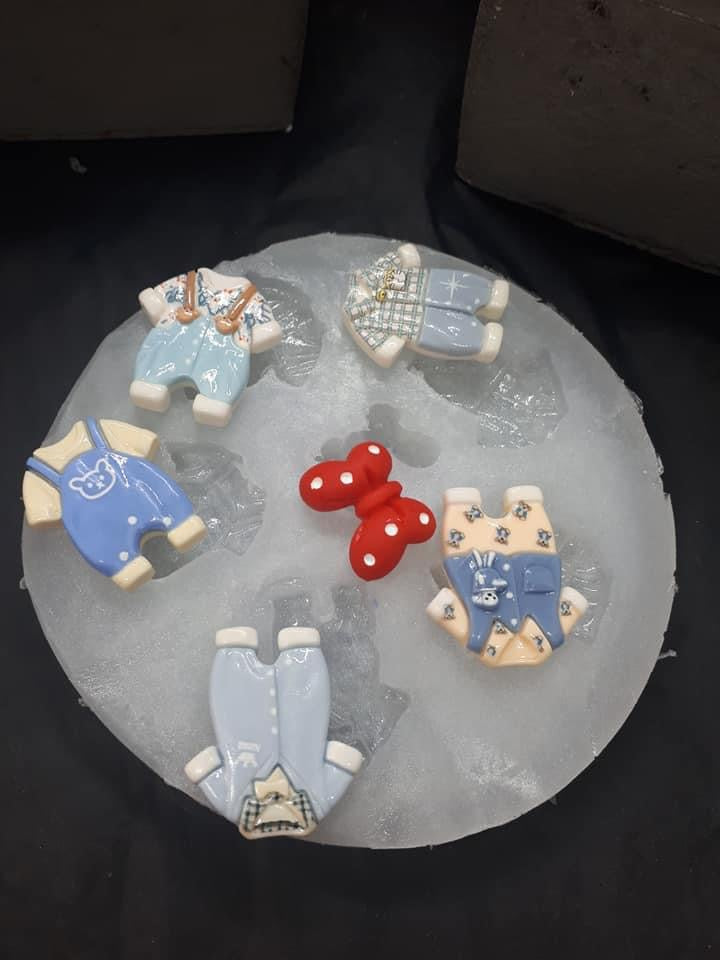 Detailed Baby clothes mould