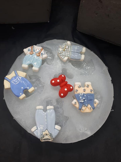 Detailed Baby clothes mould