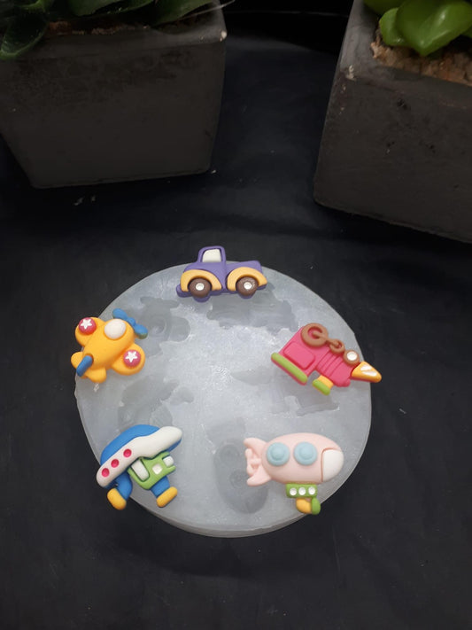 Miniature transportation moulds
