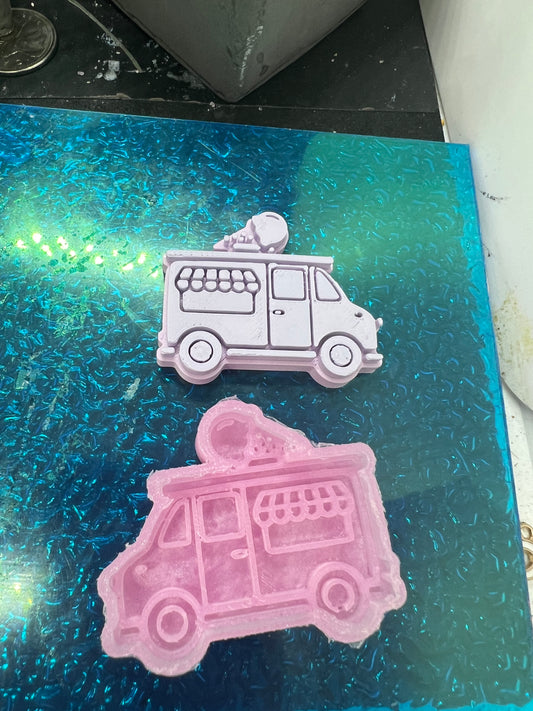 Ice Cream Truck Silicone Mold for Fondant and Chocolate – Create Fun, Sweet-Themed Cake and Cupcake Decorations