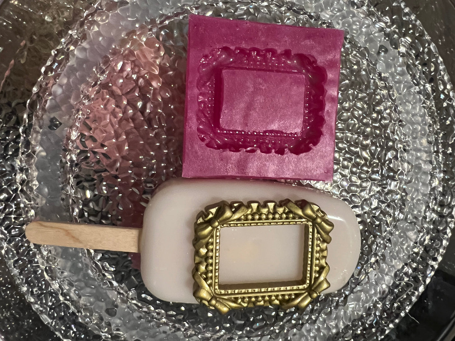 Frame 🔲 mould